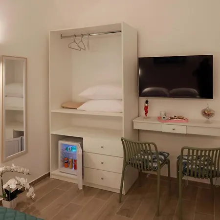 Alojamento de Acomodação e Pequeno-almoço Le Chiavi Di Parthenope