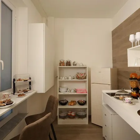 Alojamento de Acomodação e Pequeno-almoço Le Chiavi Di Parthenope